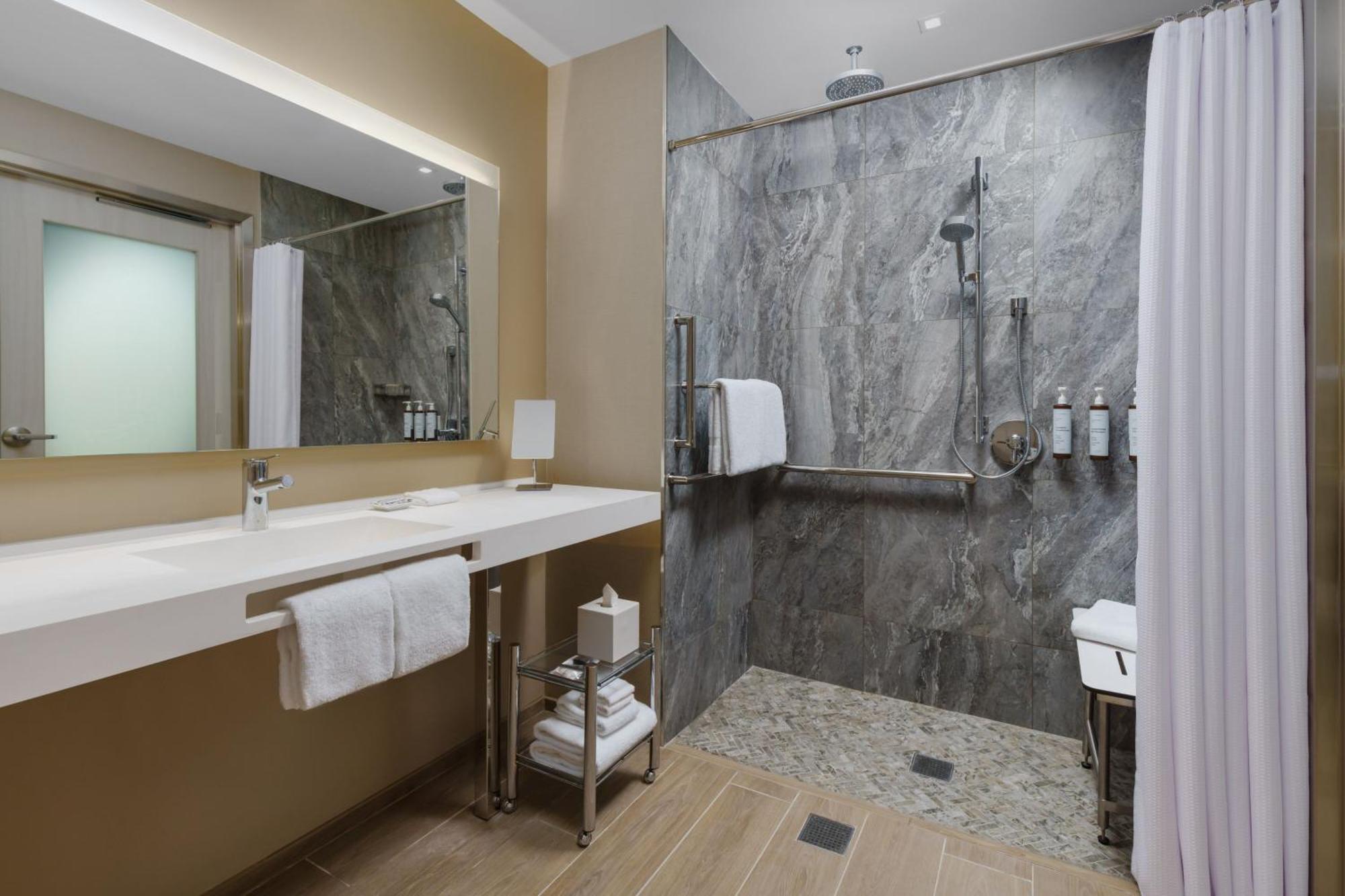 Ac Hotel By Marriott Naples 5Th Avenue מראה חיצוני תמונה