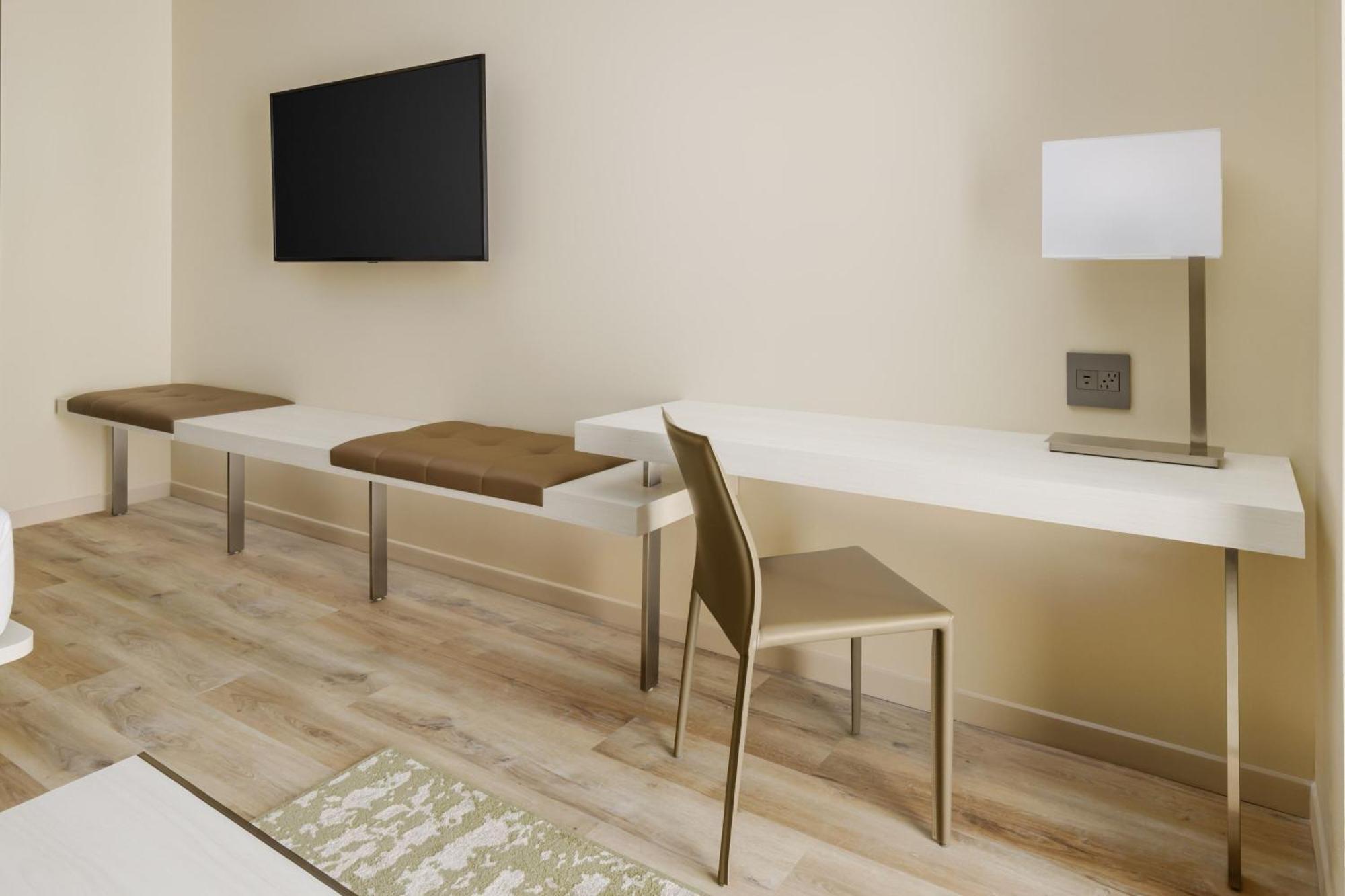 Ac Hotel By Marriott Naples 5Th Avenue מראה חיצוני תמונה