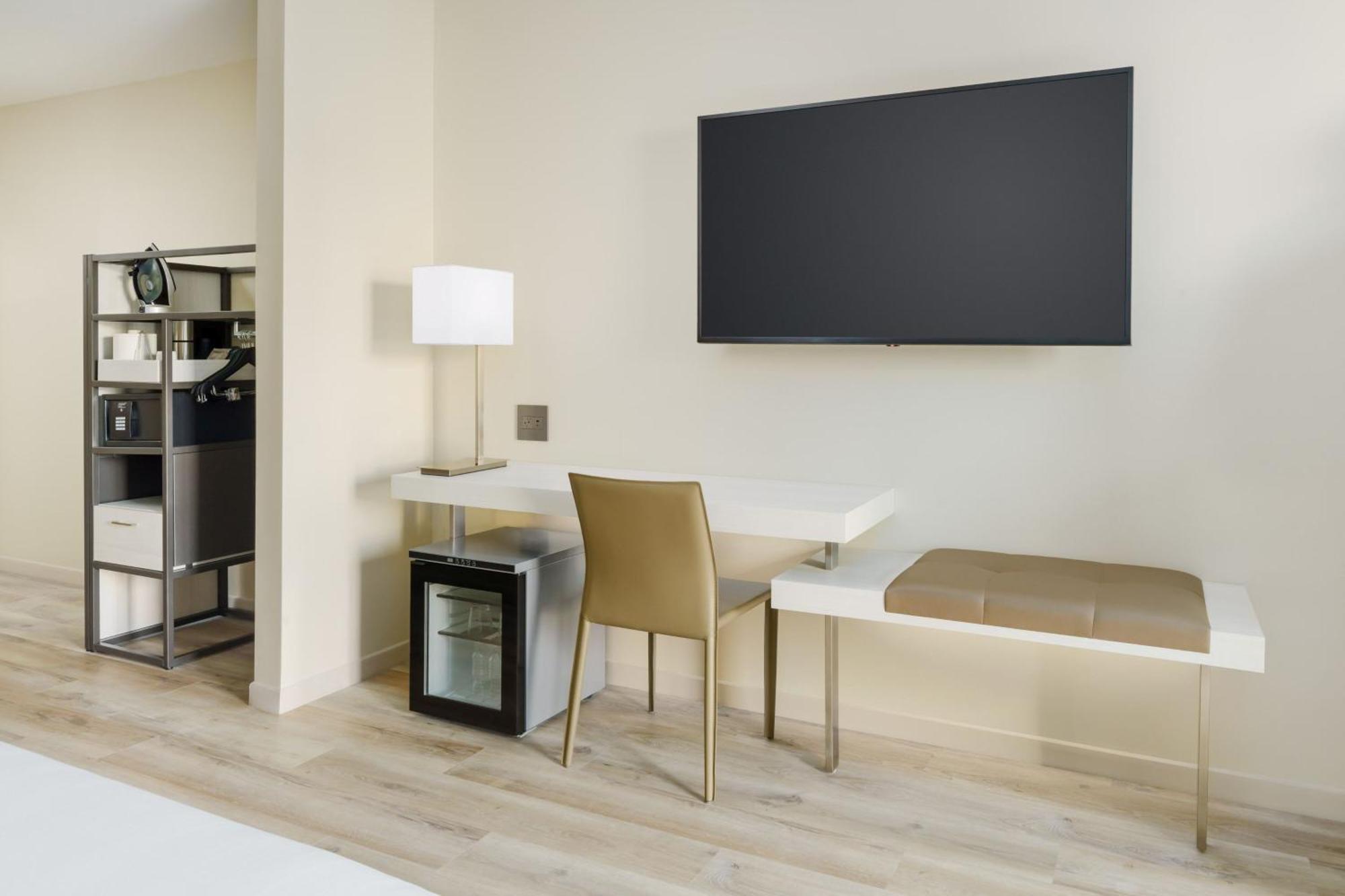 Ac Hotel By Marriott Naples 5Th Avenue מראה חיצוני תמונה