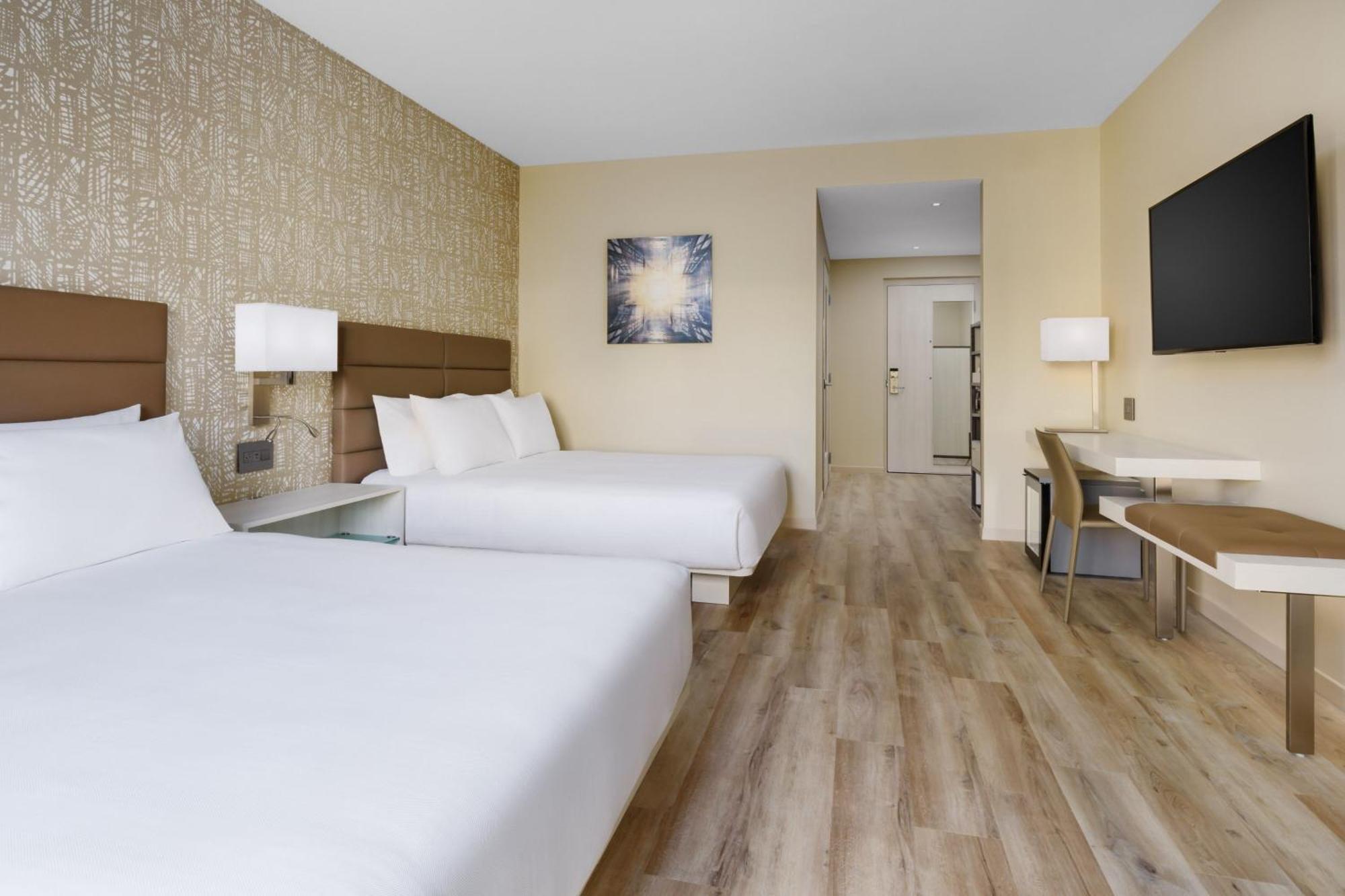Ac Hotel By Marriott Naples 5Th Avenue מראה חיצוני תמונה