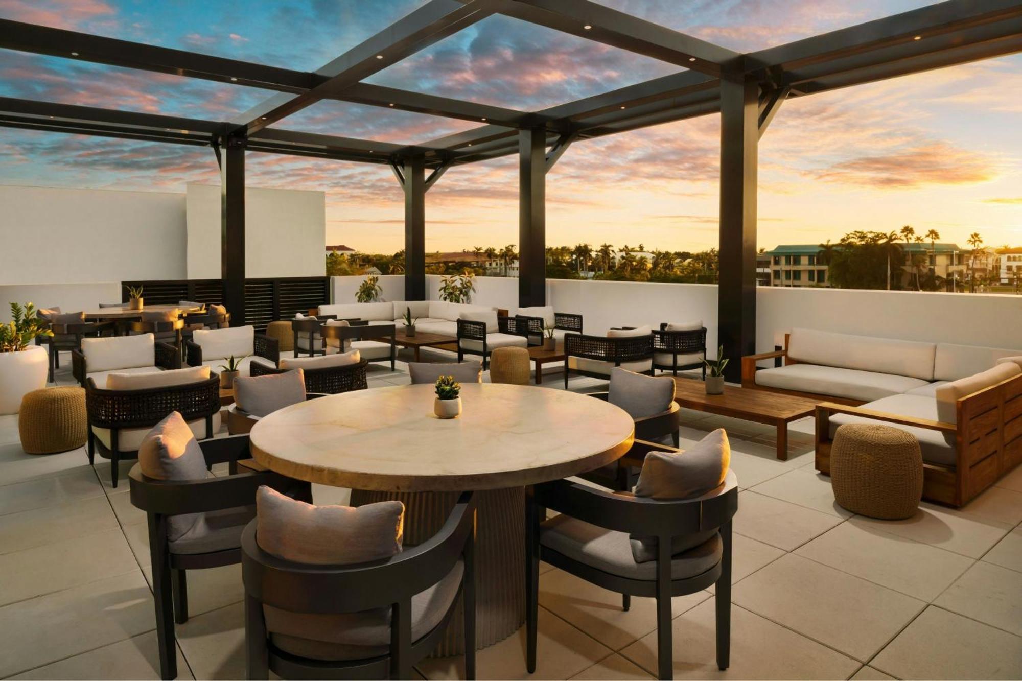 Ac Hotel By Marriott Naples 5Th Avenue מראה חיצוני תמונה