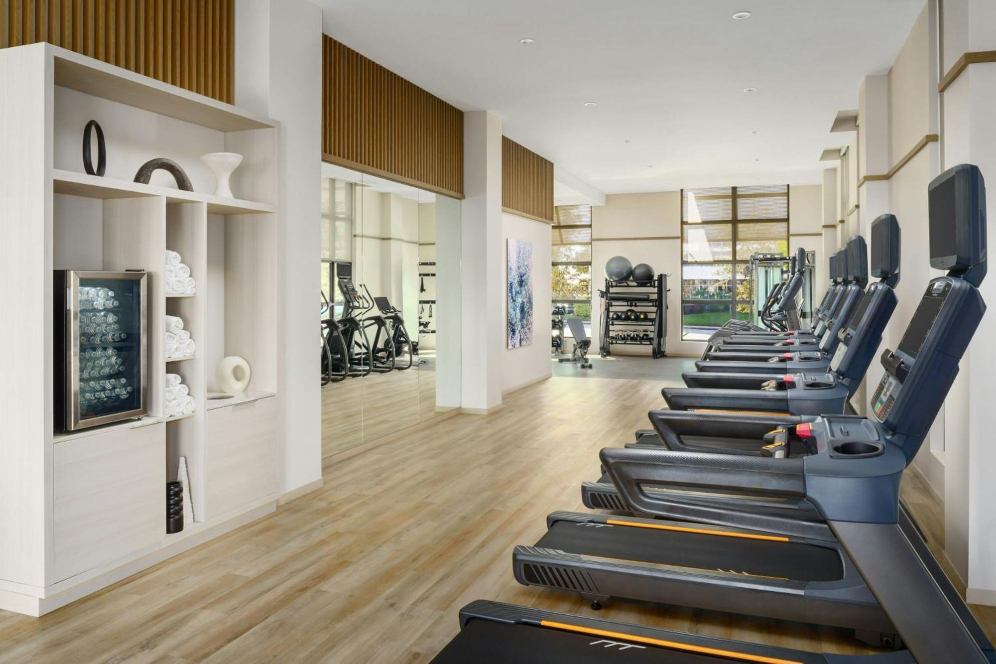 Ac Hotel By Marriott Naples 5Th Avenue מראה חיצוני תמונה