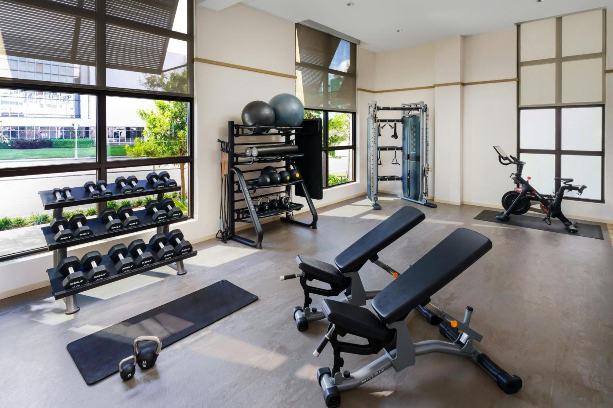Ac Hotel By Marriott Naples 5Th Avenue מראה חיצוני תמונה