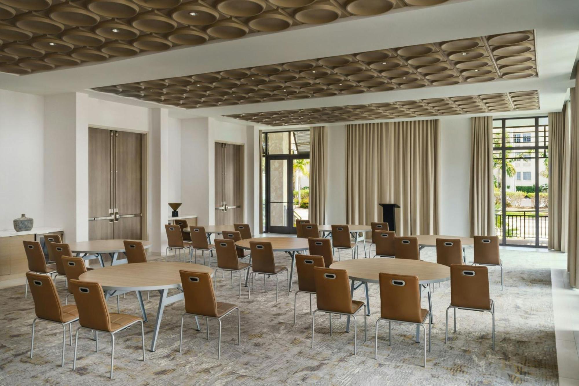 Ac Hotel By Marriott Naples 5Th Avenue מראה חיצוני תמונה