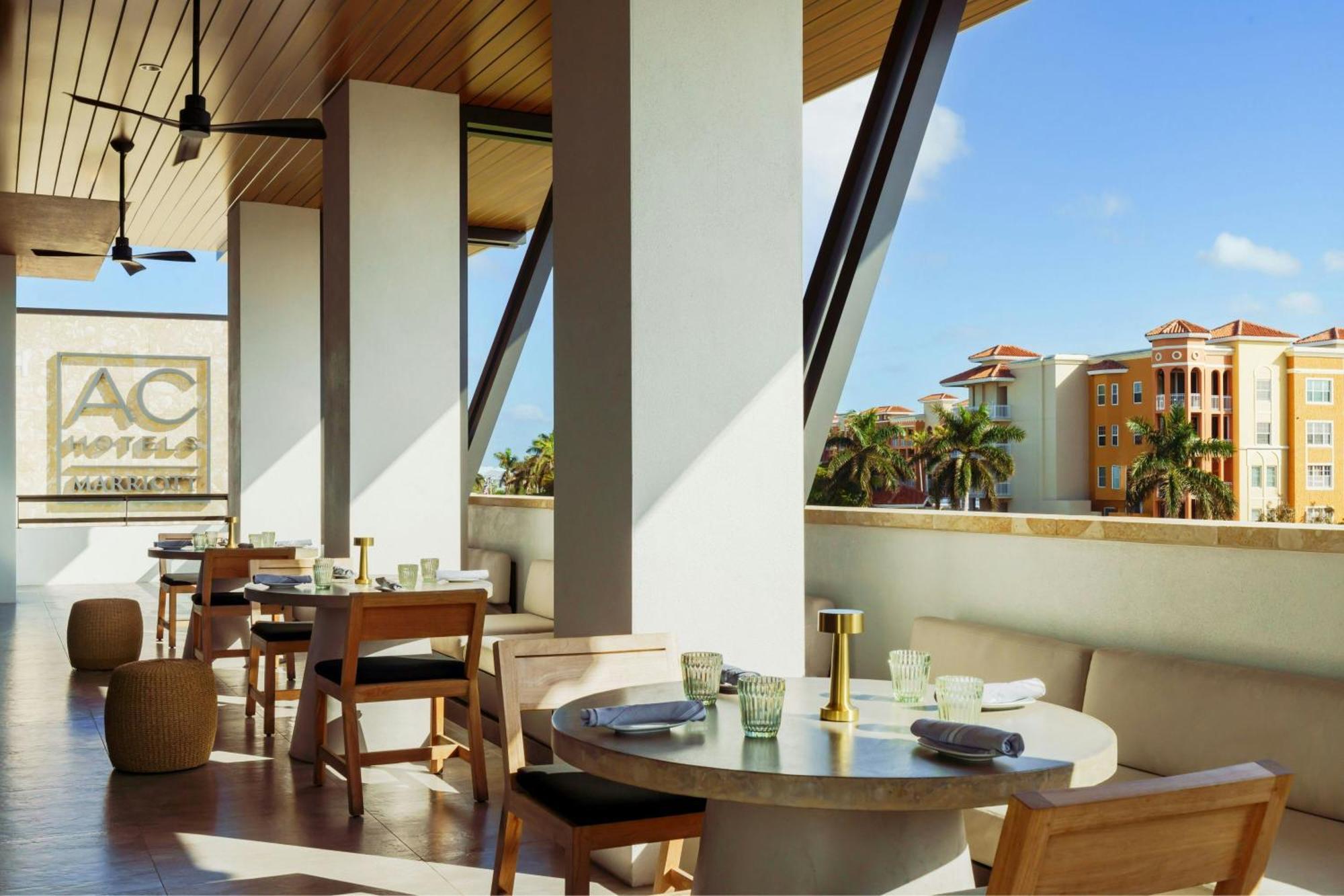 Ac Hotel By Marriott Naples 5Th Avenue מראה חיצוני תמונה